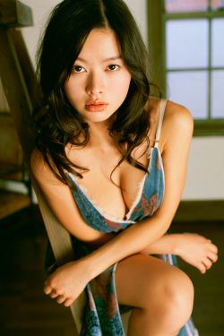 寡妇田里有桃花